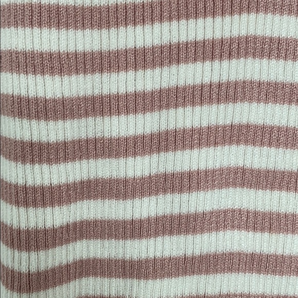 Knit tank top - Picture 2 of 2